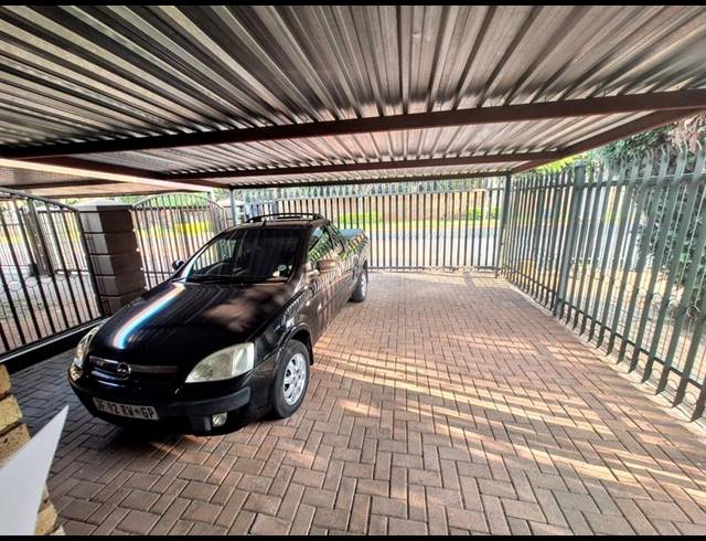 2 BEDROOM HOUSE FOR SALE IN NINAPARK